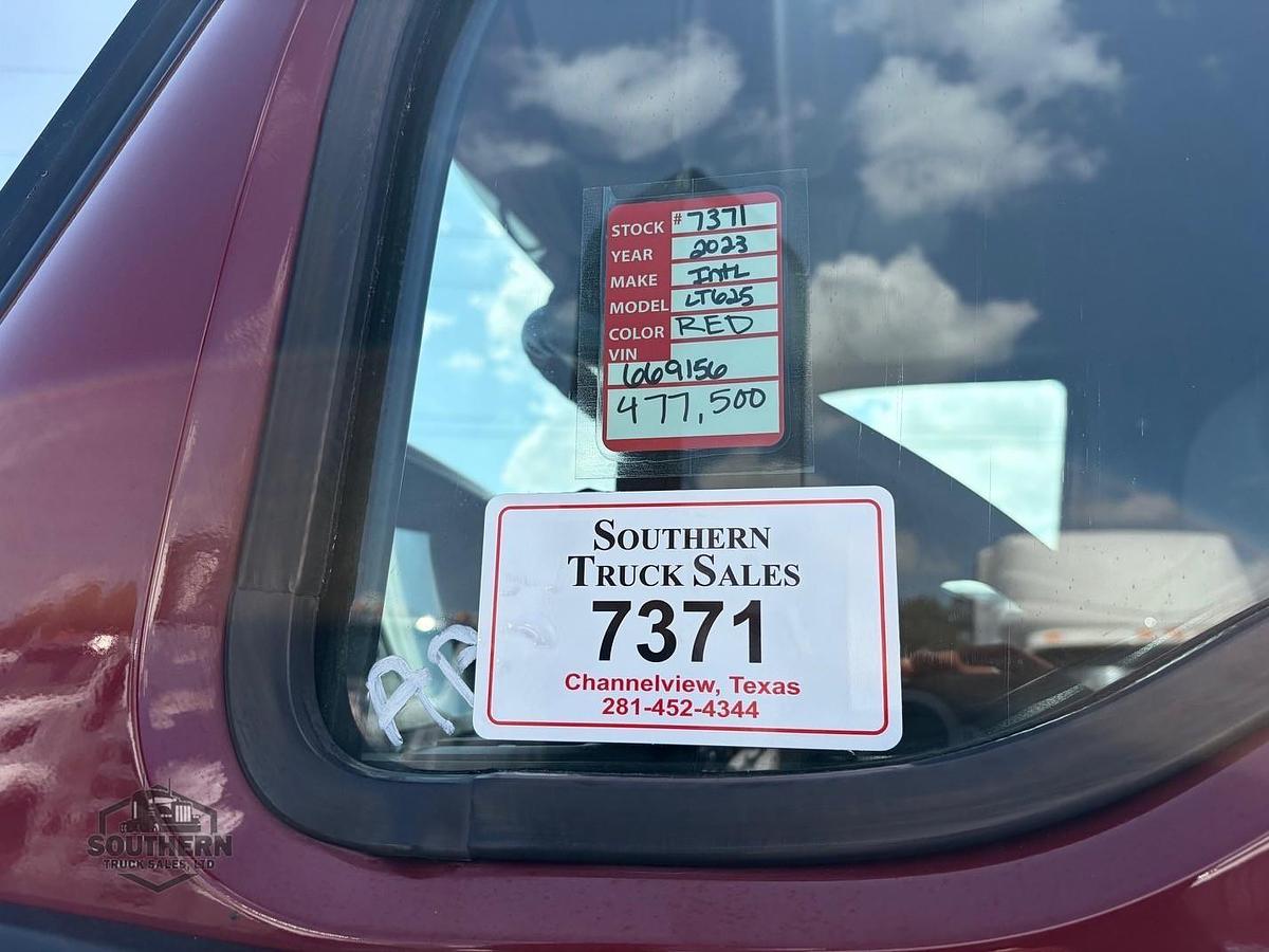 Used 2023 INTERNATIONAL LT