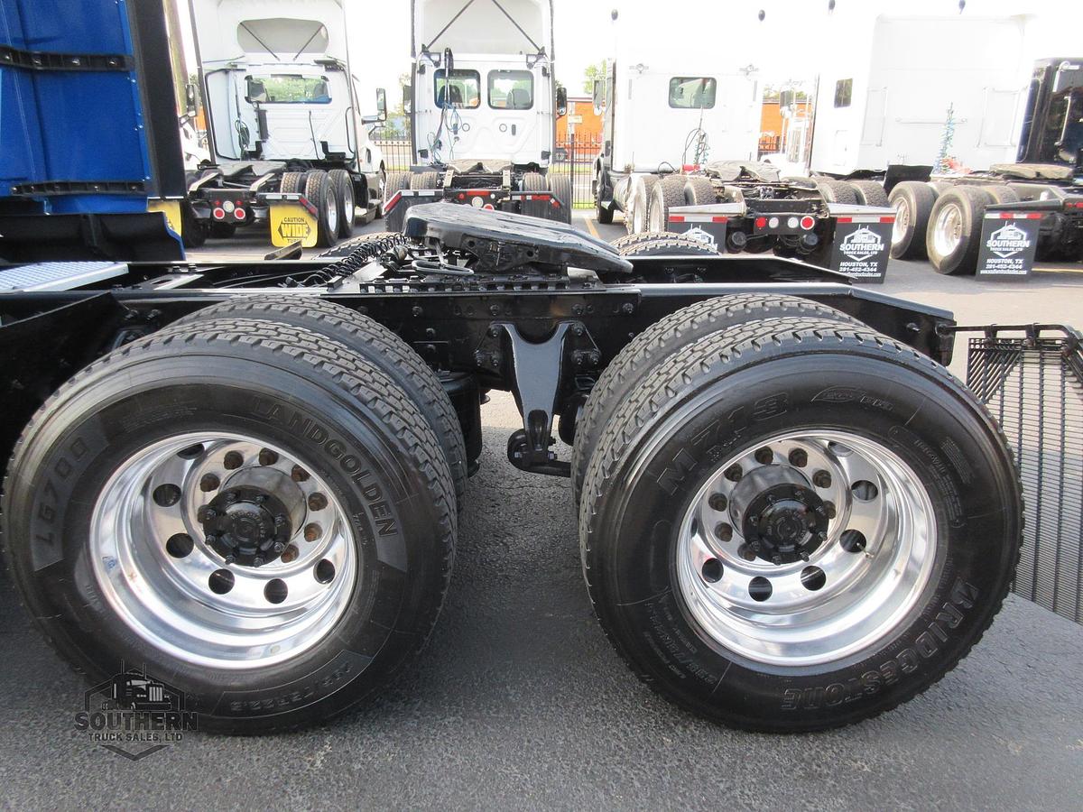 Used 2021 INTERNATIONAL LT