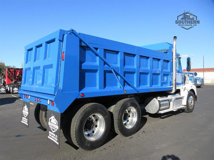 Used 2015 FREIGHTLINER CORONADO 122 SD