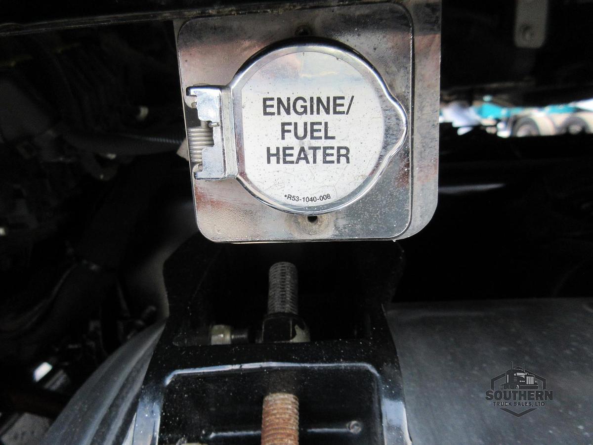 Used 2021 PETERBILT 567