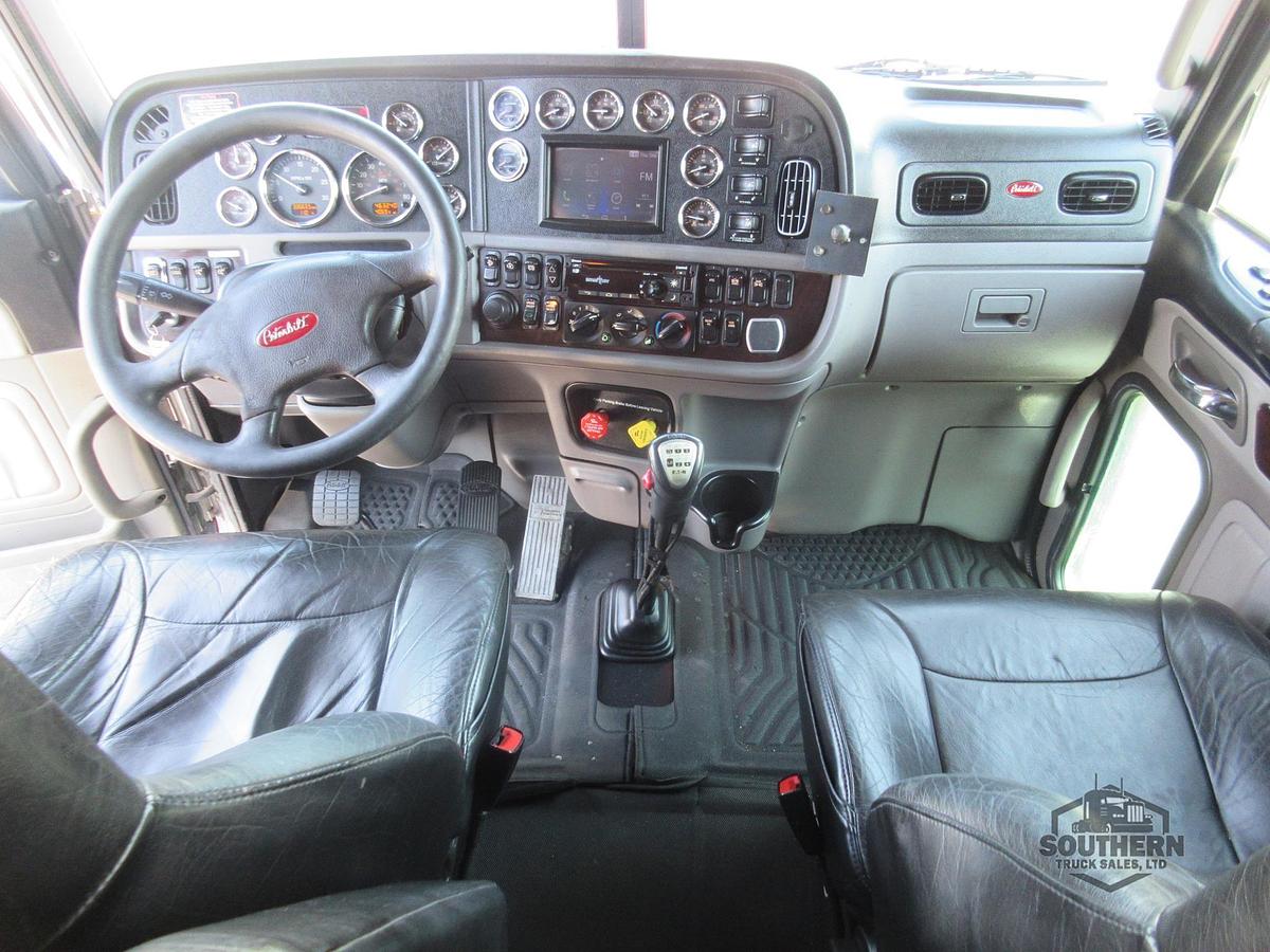 Used 2019 PETERBILT 389