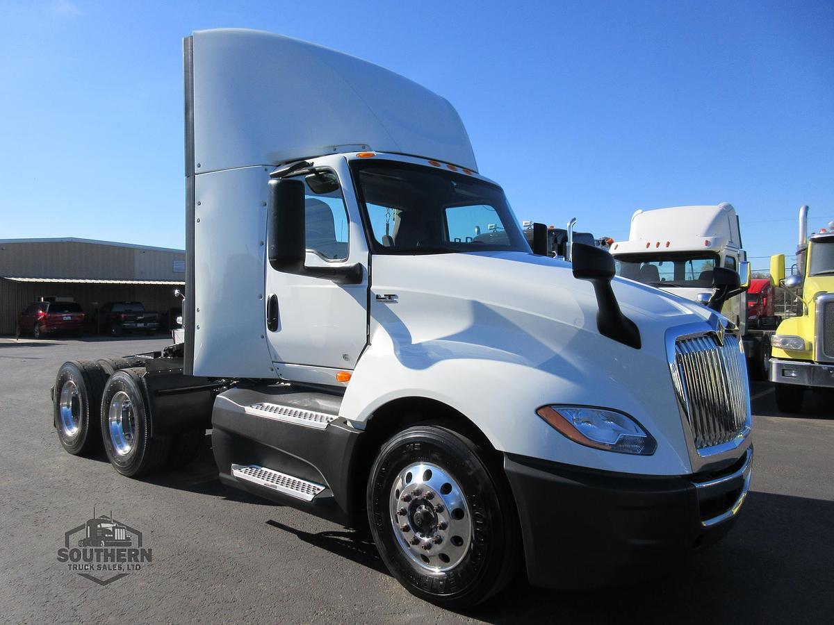 Used 2021 INTERNATIONAL LT