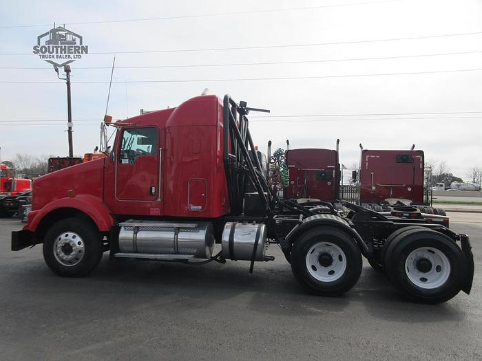 Used 2011 KENWORTH T800