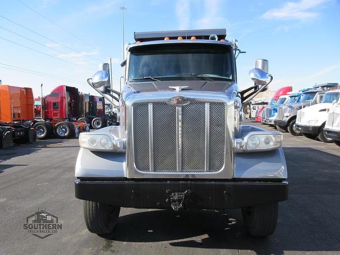 Used 2019 PETERBILT 567