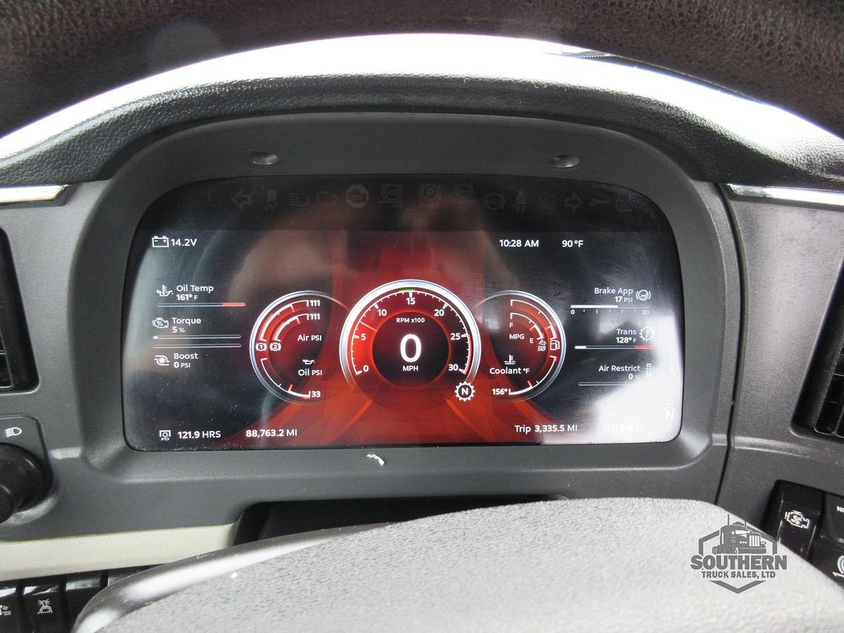 Used 2025 PETERBILT 567