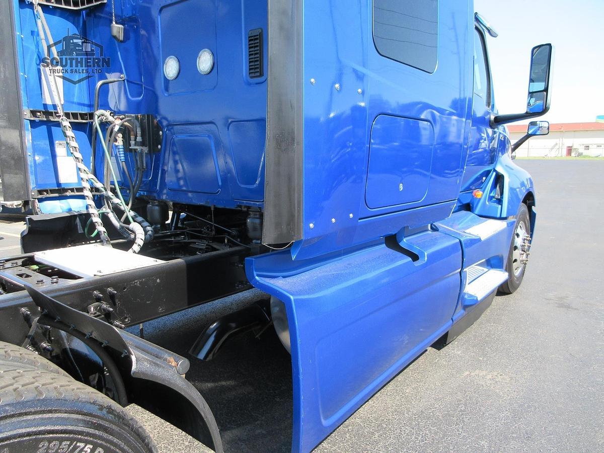 Used 2021 INTERNATIONAL LT