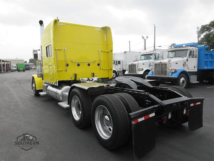 Used 2016 PETERBILT 389