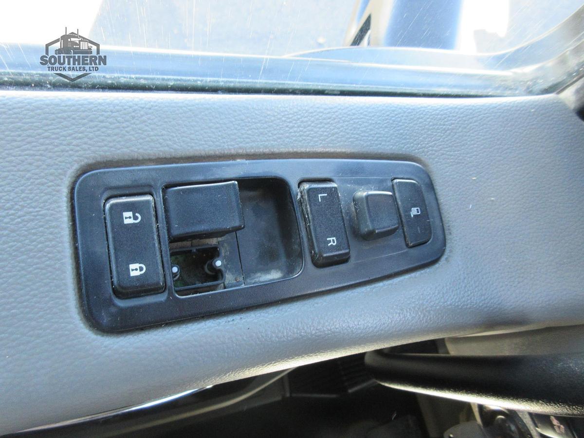 Used 2019 PETERBILT 567