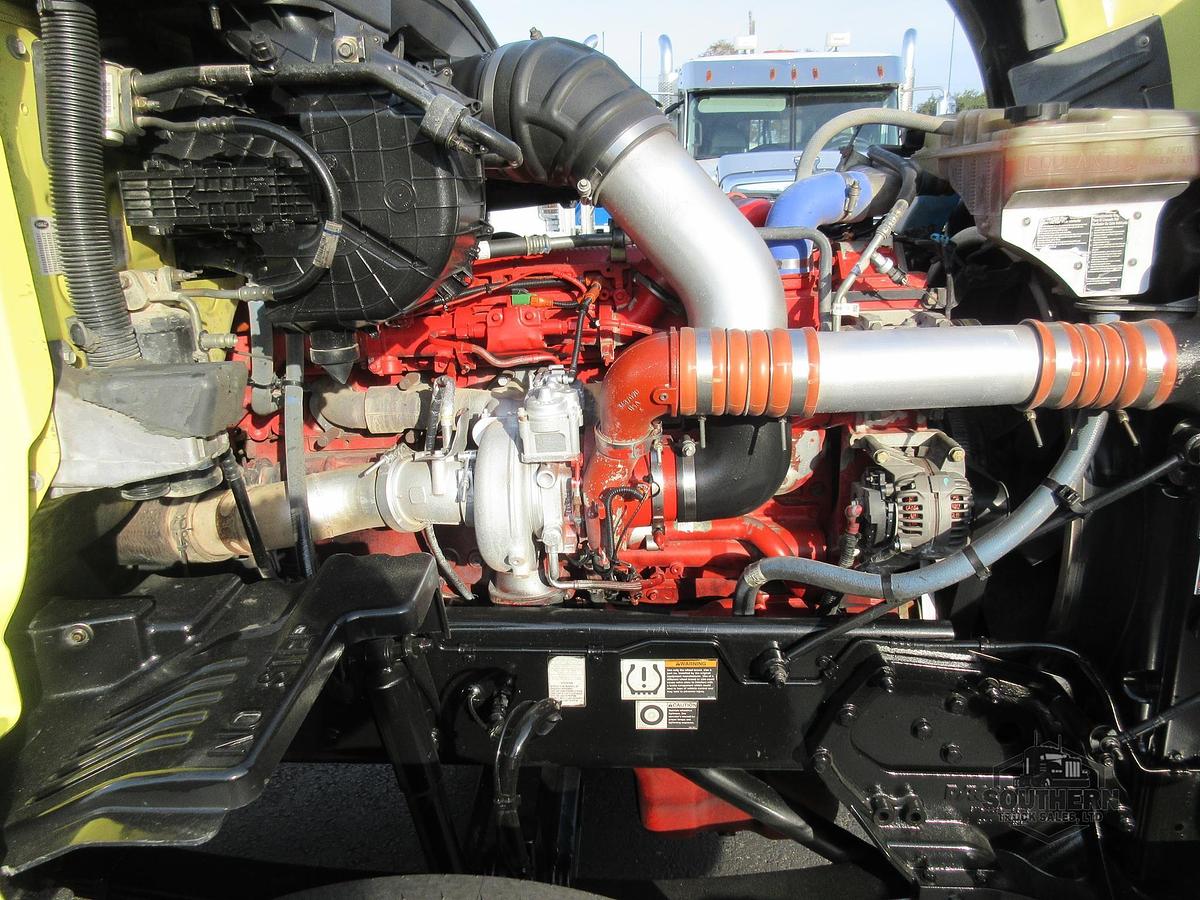 Used 2020 PETERBILT 567