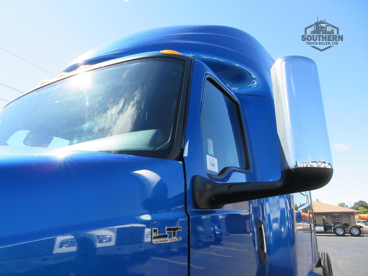 Used 2021 INTERNATIONAL LT