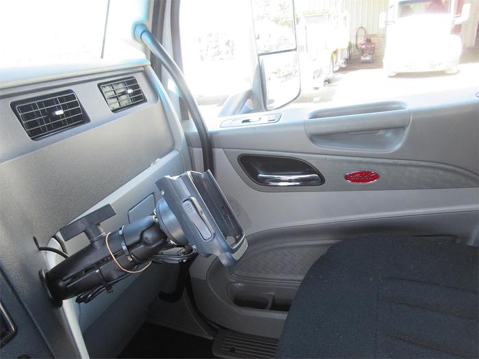 Used 2020 PETERBILT 579