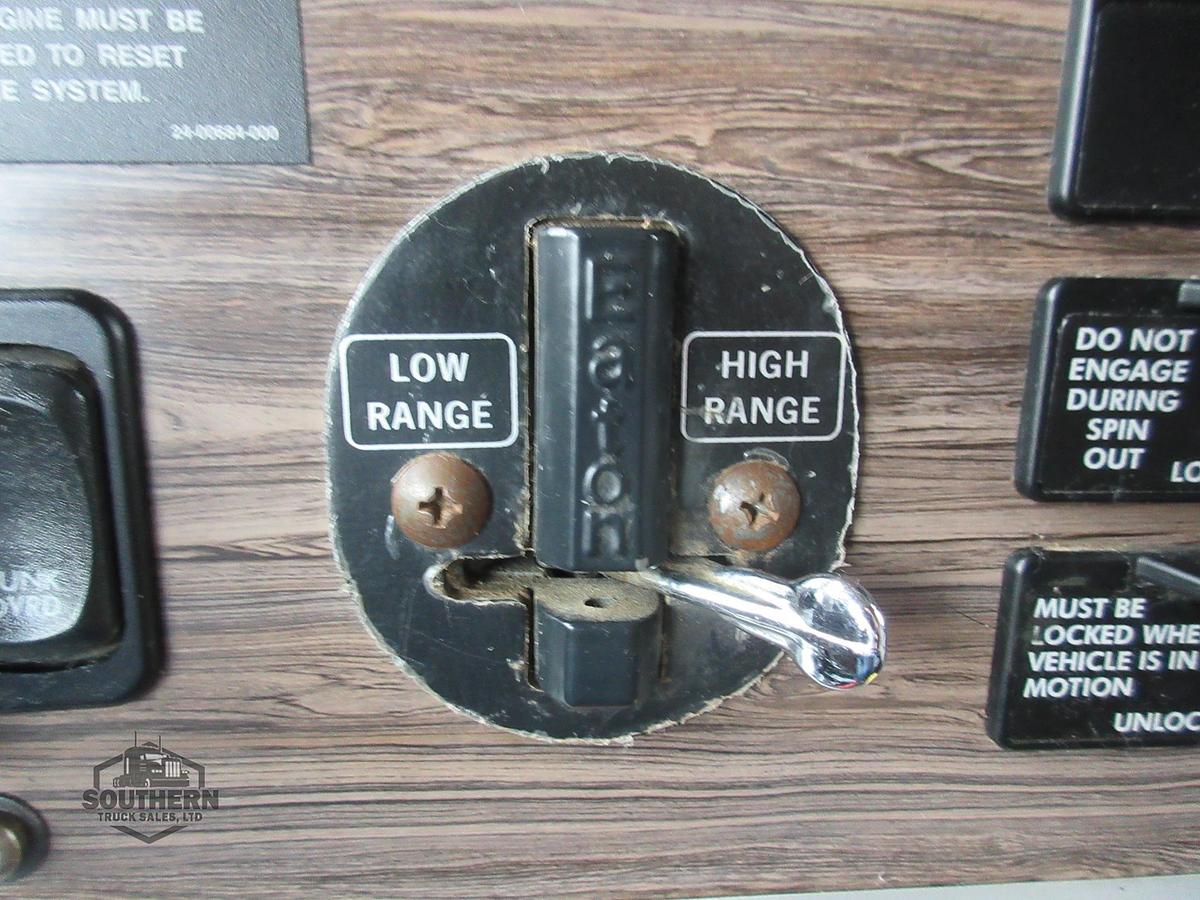 Used 2015 FREIGHTLINER CORONADO 122 SD