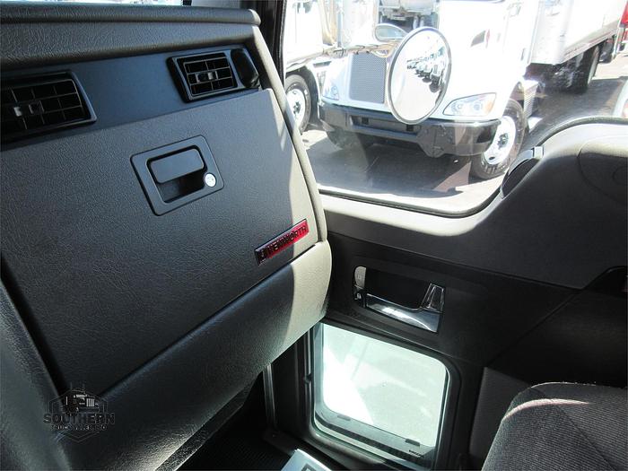 Used 2021 KENWORTH T270