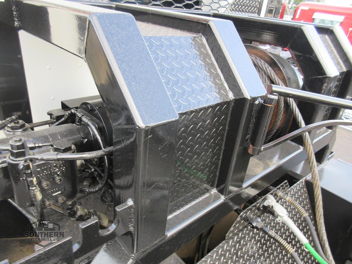 Used 2018 FREIGHTLINER CORONADO 122 SD