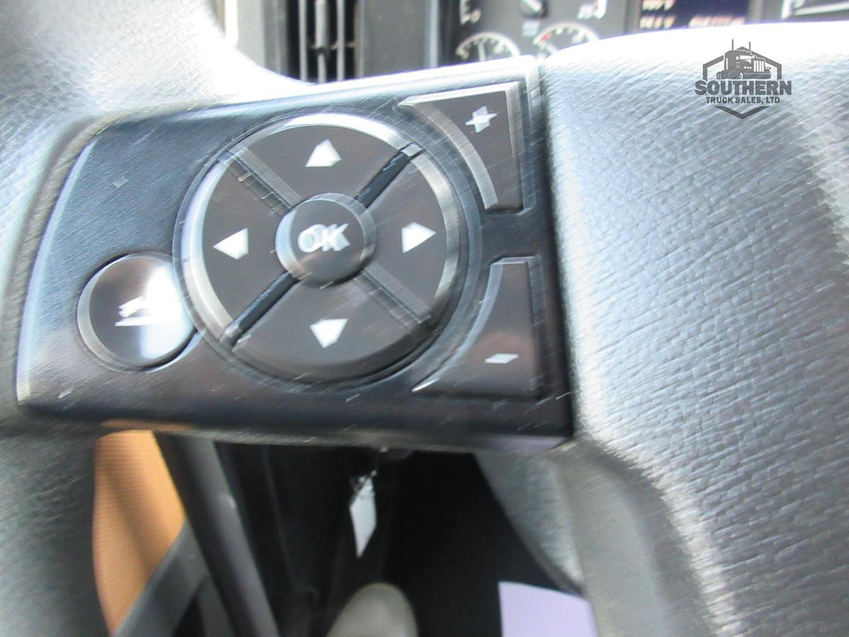 Used 2020 FREIGHTLINER CASCADIA 126