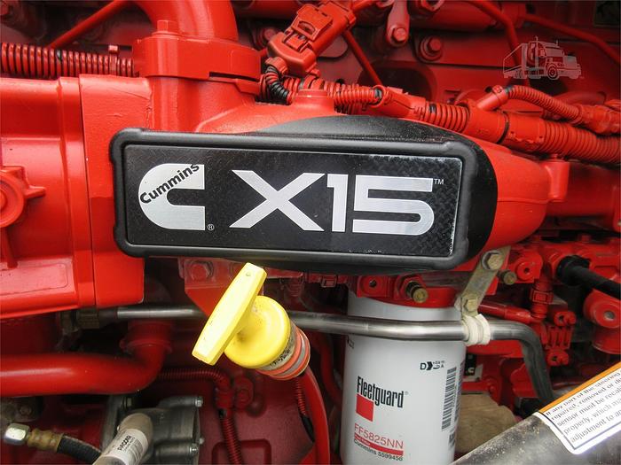 Used 2021 KENWORTH T880