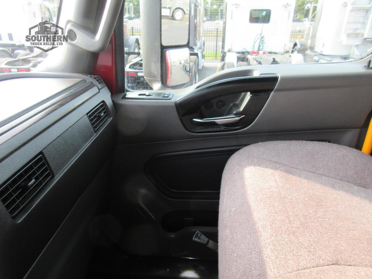 Used 2023 INTERNATIONAL LT
