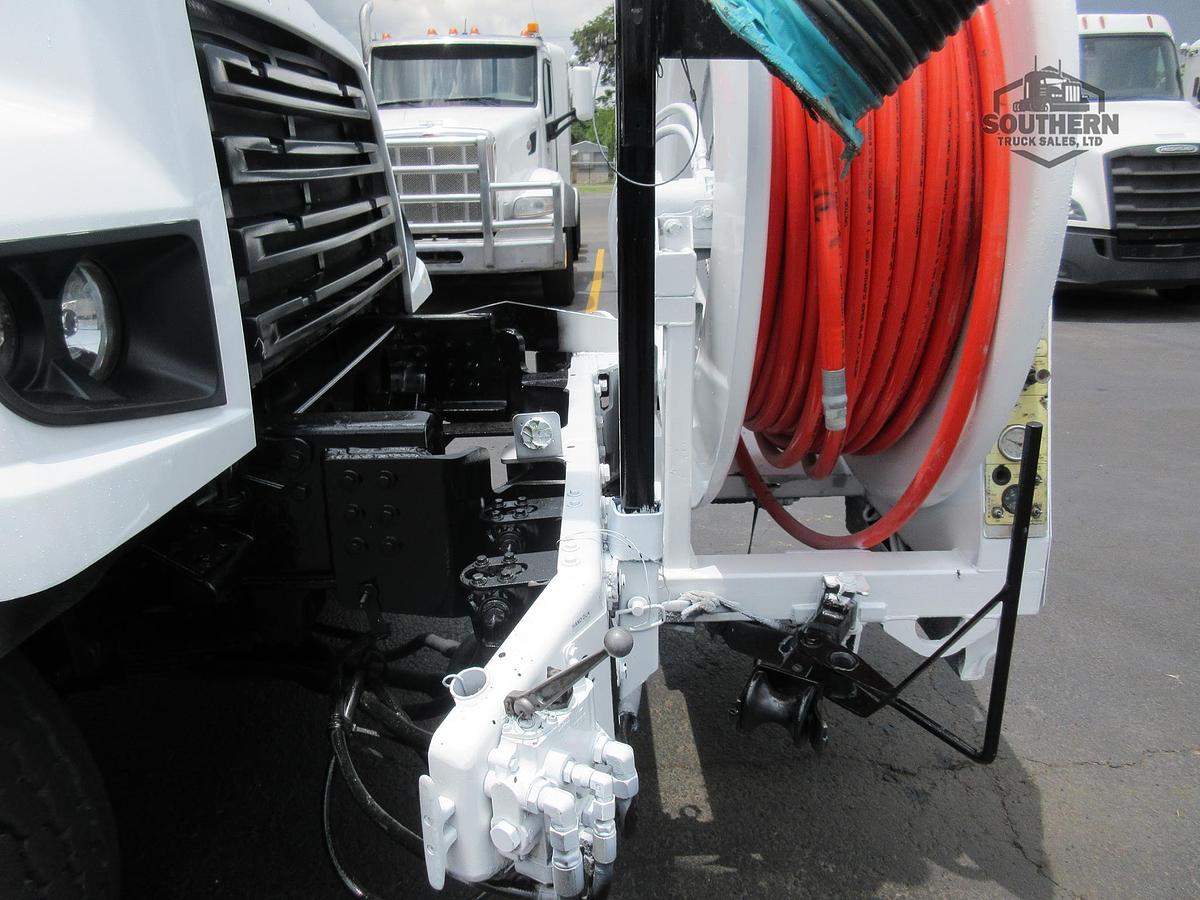 Used 2015 FREIGHTLINER 114SD