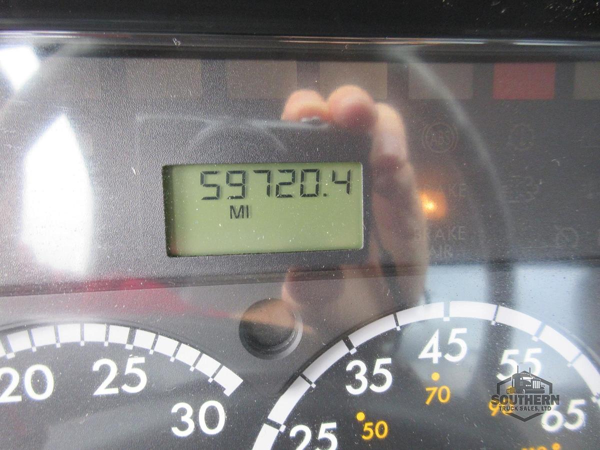 Used 2014 FREIGHTLINER 114SD