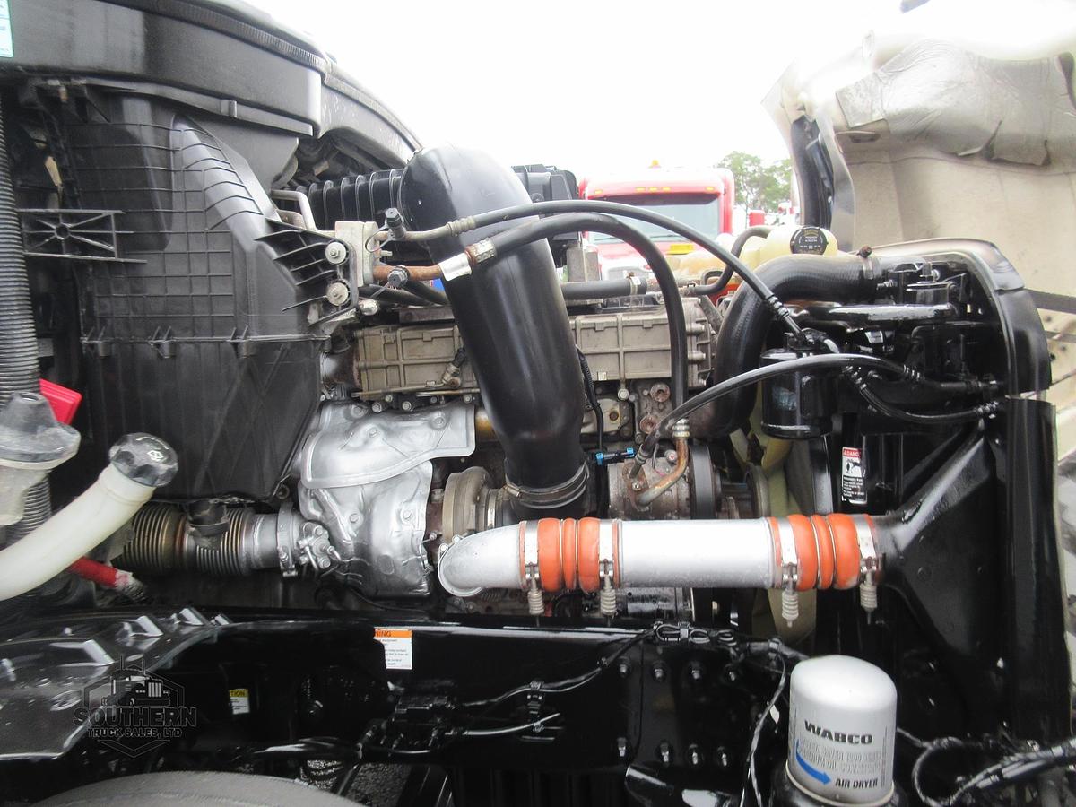 Used 2020 FREIGHTLINER CASCADIA 126