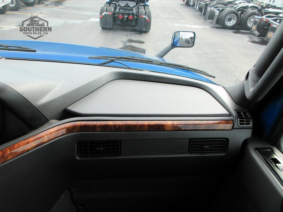 Used 2021 INTERNATIONAL LT