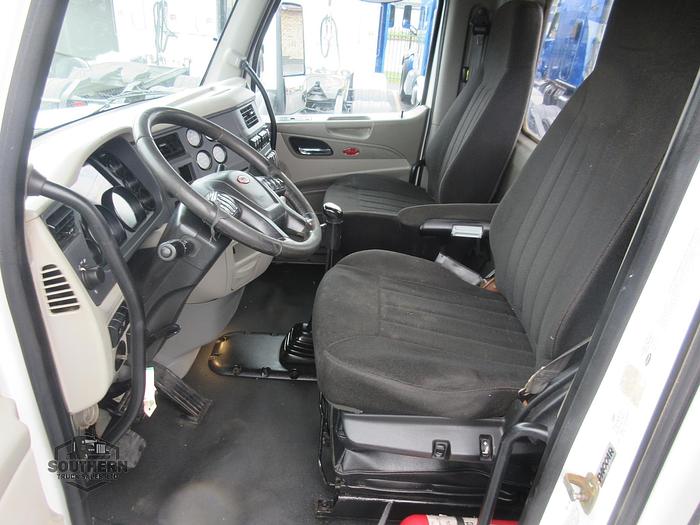 Used 2020 PETERBILT 567