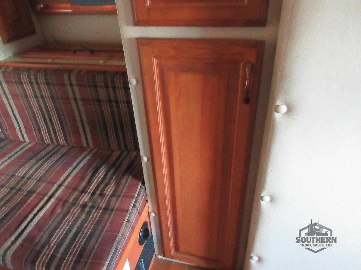 Used 2015 PETERBILT 579 ARI