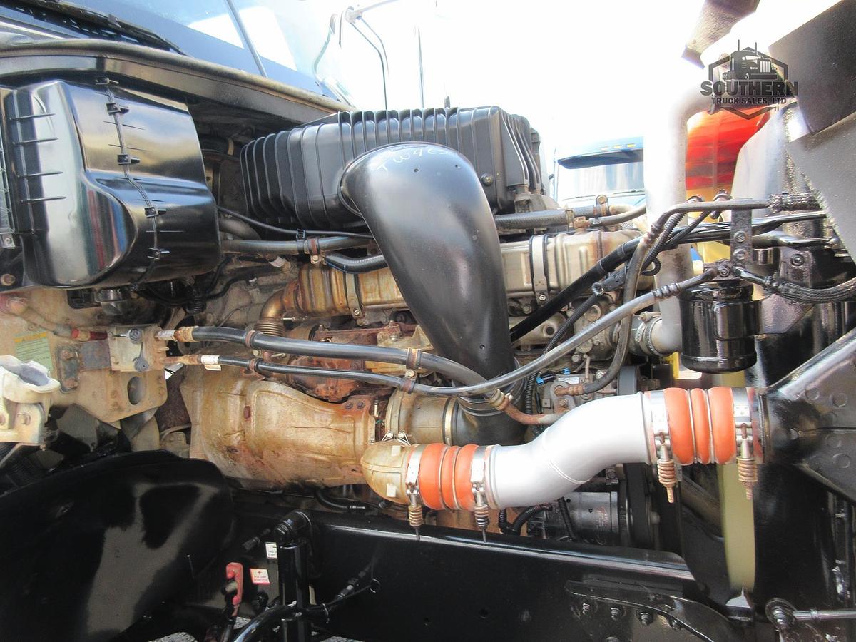 Used 2018 FREIGHTLINER CORONADO 122 SD