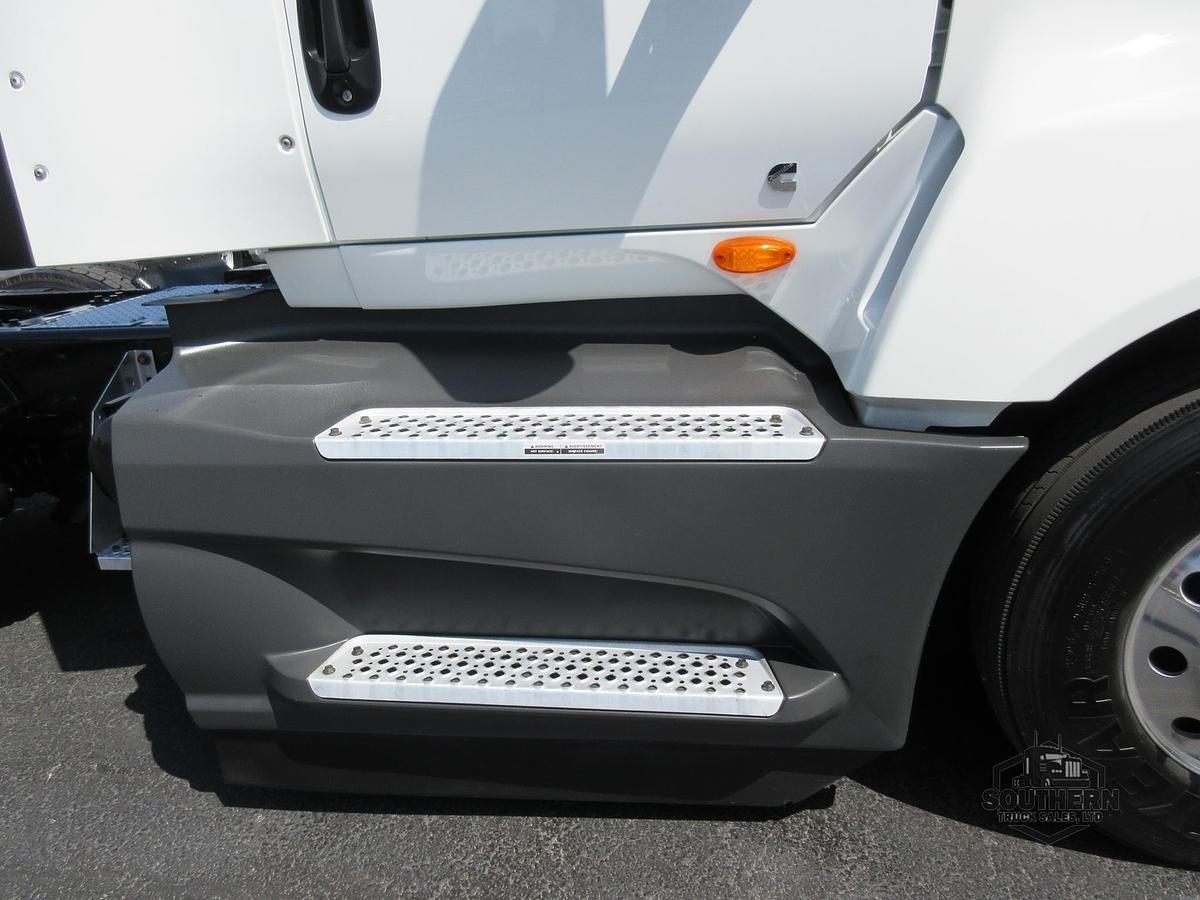 Used 2021 INTERNATIONAL LT