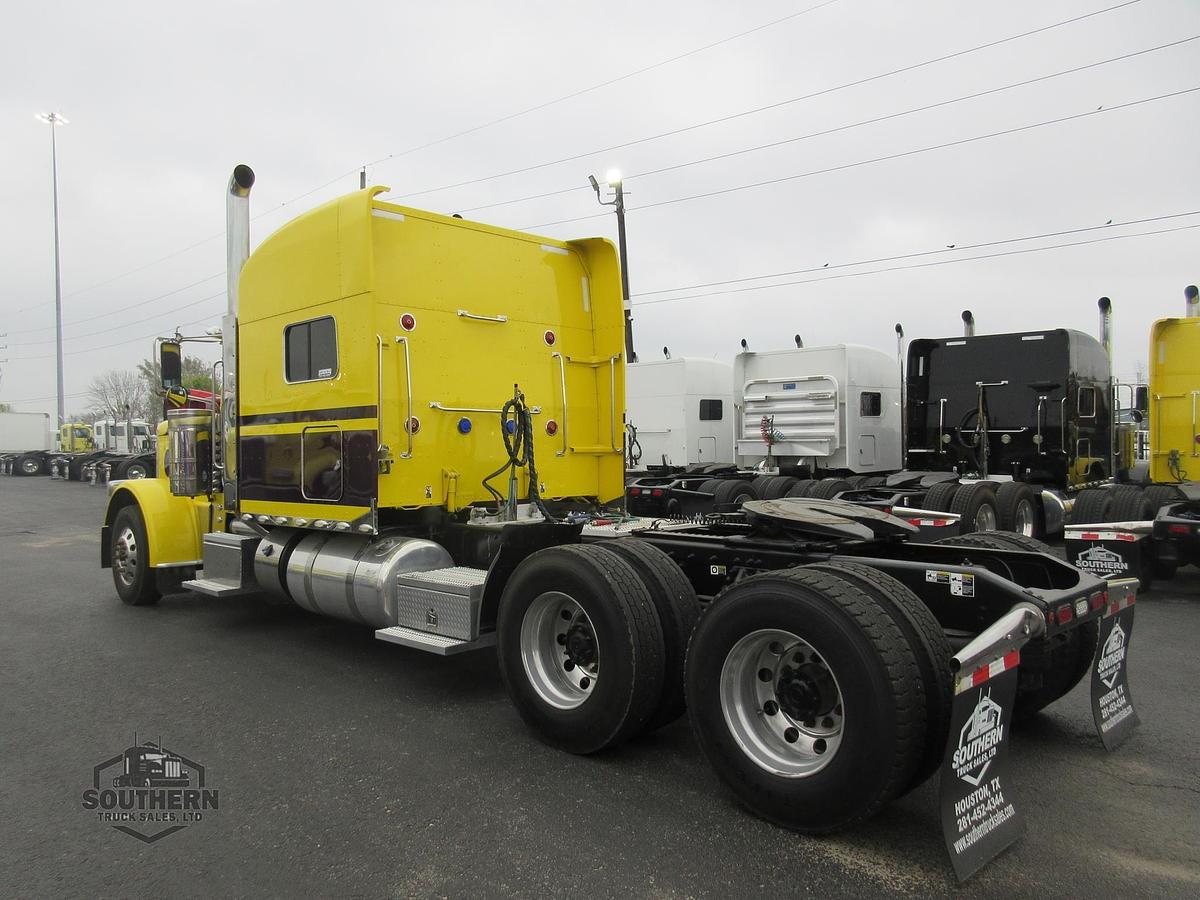 Used 2019 PETERBILT 389