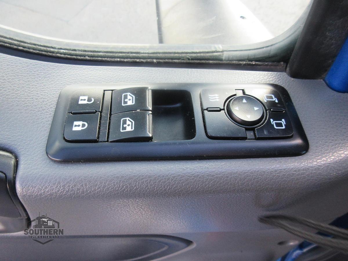 Used 2021 INTERNATIONAL LT