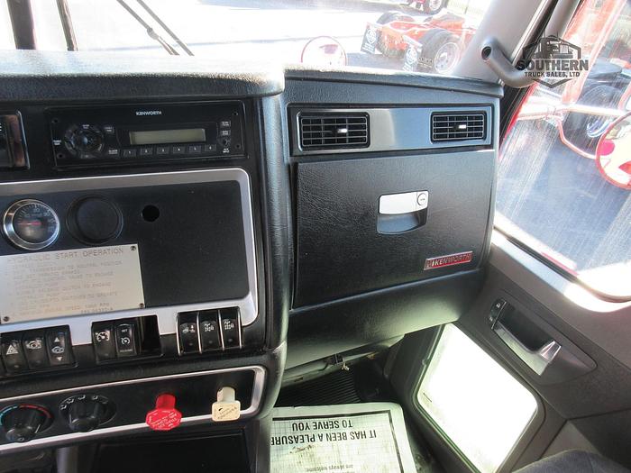 Used 2011 KENWORTH T800