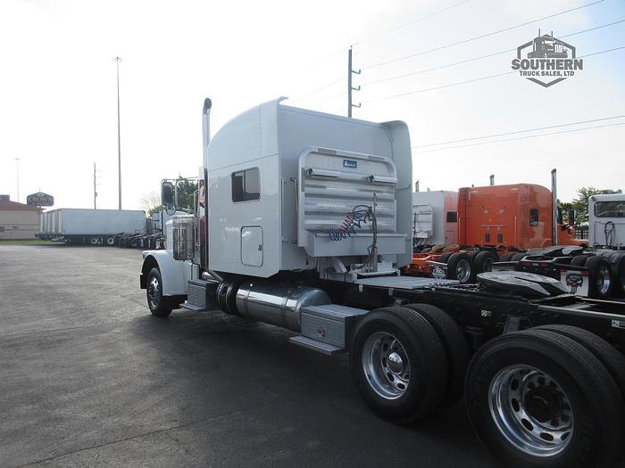 Used 2018 PETERBILT 389