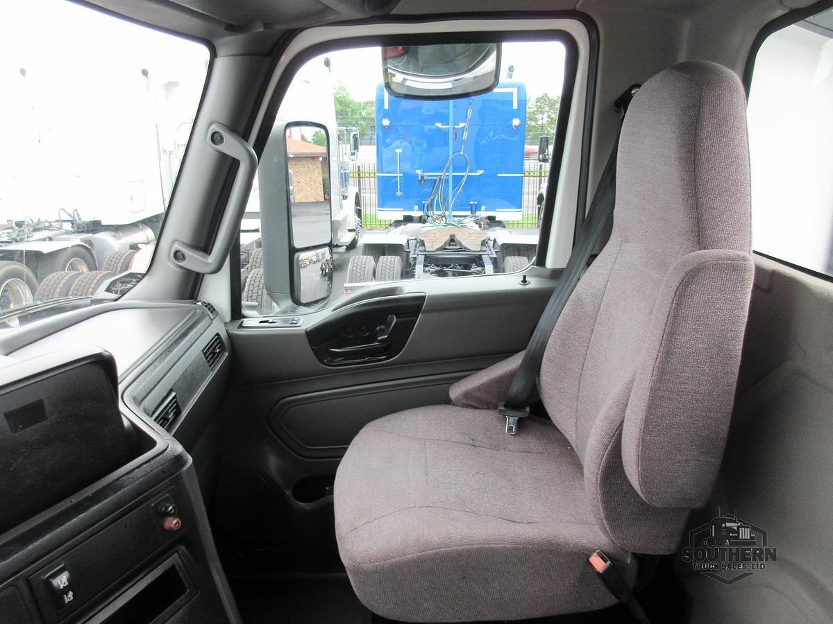 Used 2021 INTERNATIONAL LT