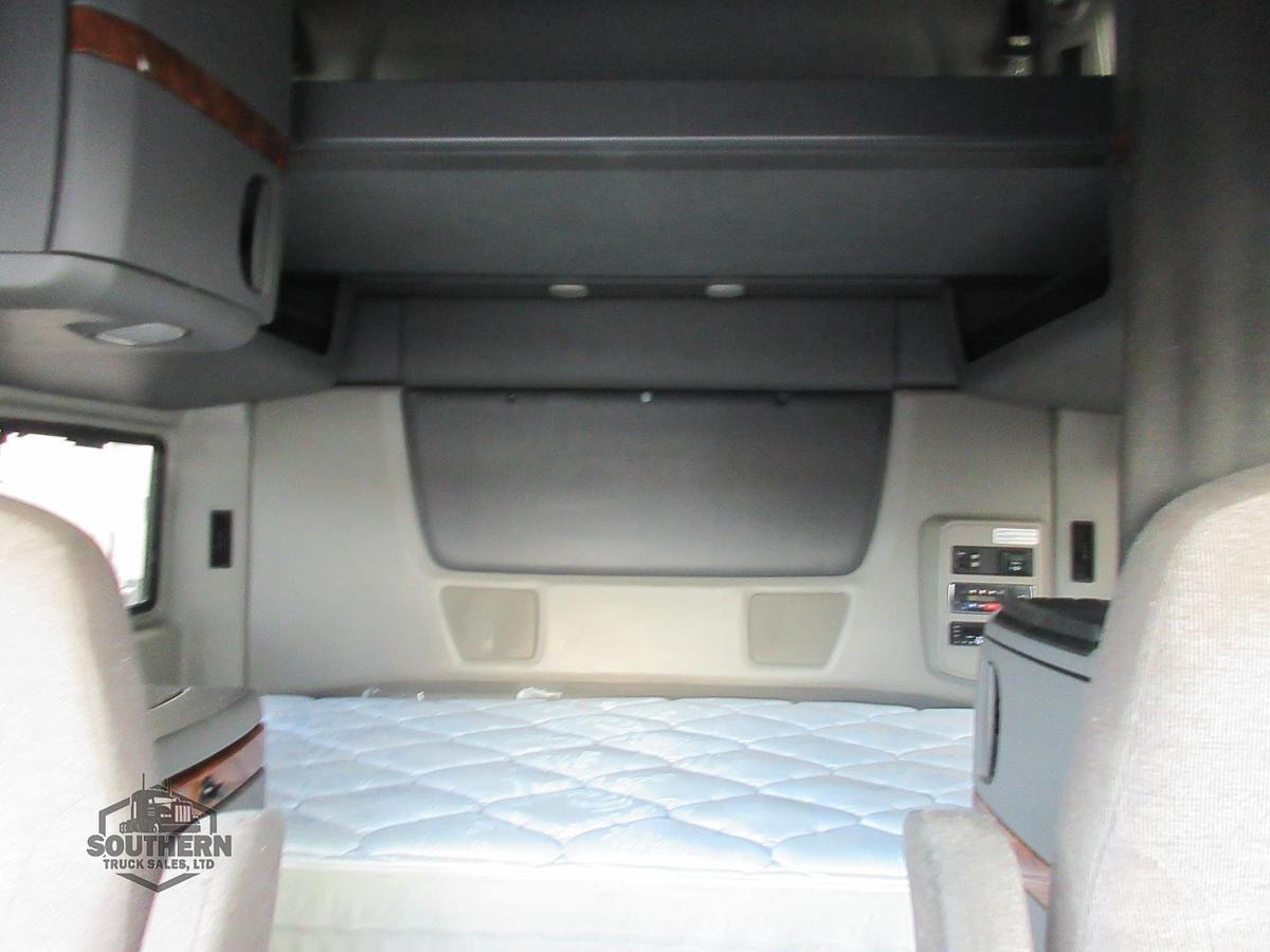 Used 2021 INTERNATIONAL LT