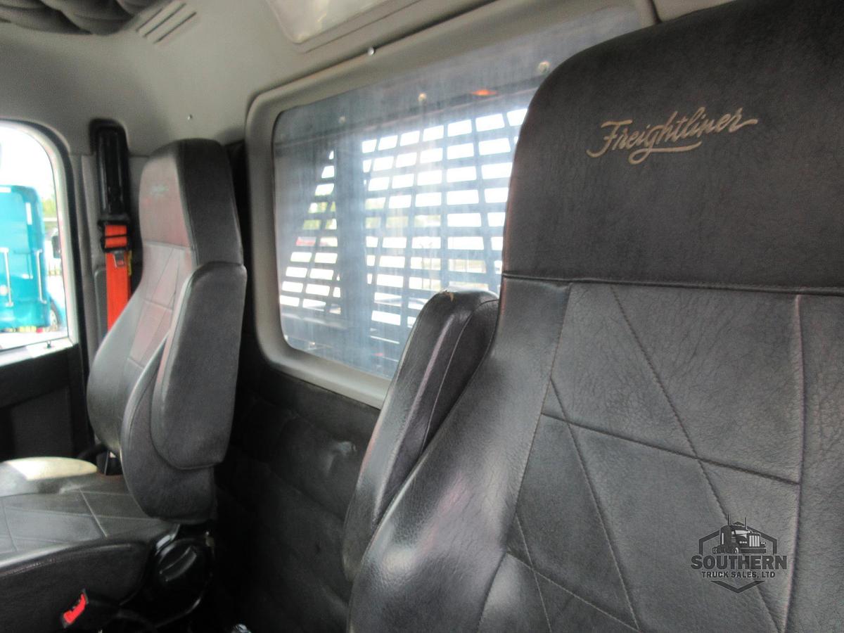 Used 2019 FREIGHTLINER CORONADO 122 SD