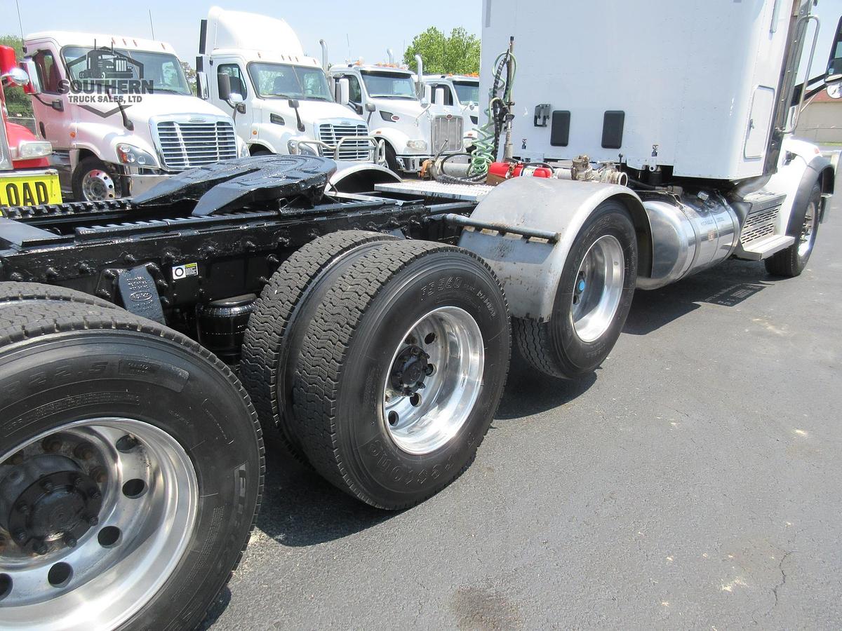 Used 2019 PETERBILT 567