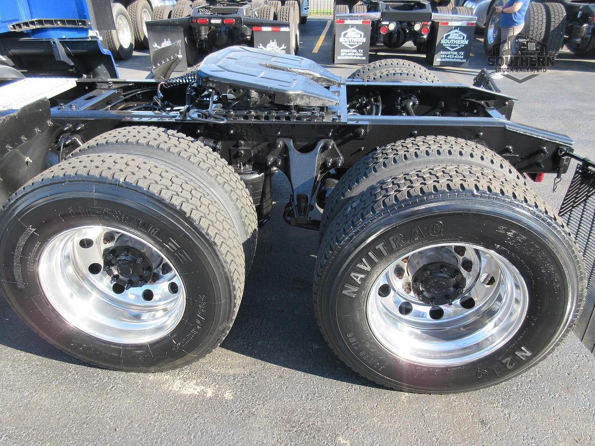 Used 2021 INTERNATIONAL LT