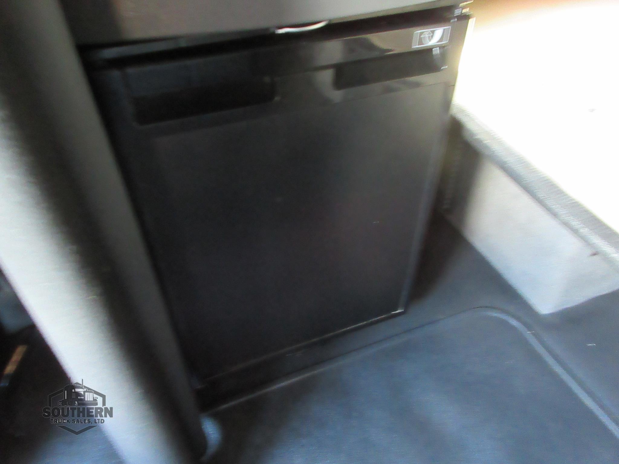 Used 2021 INTERNATIONAL LT