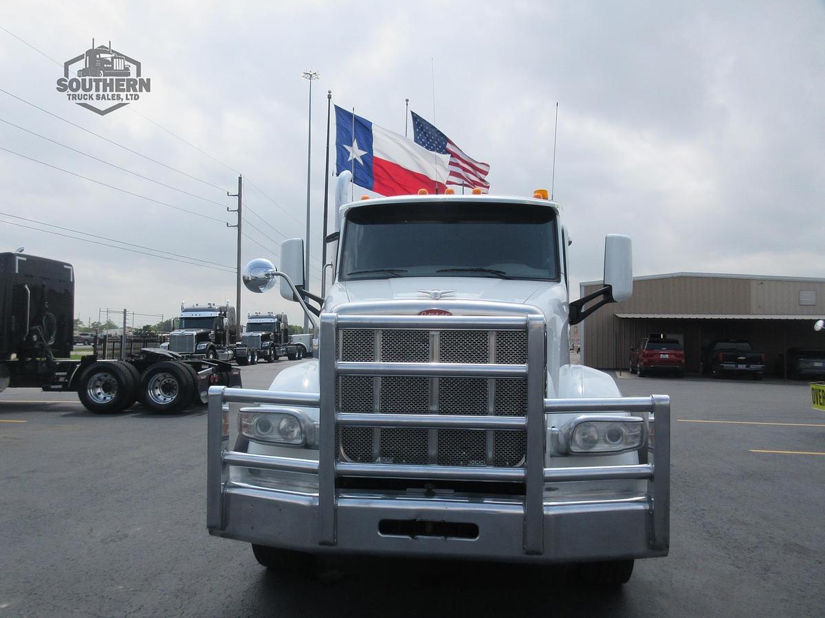 Used 2019 PETERBILT 567