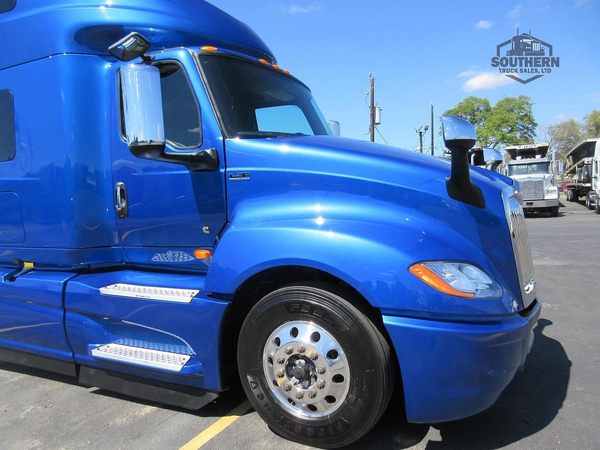 Used 2021 INTERNATIONAL LT