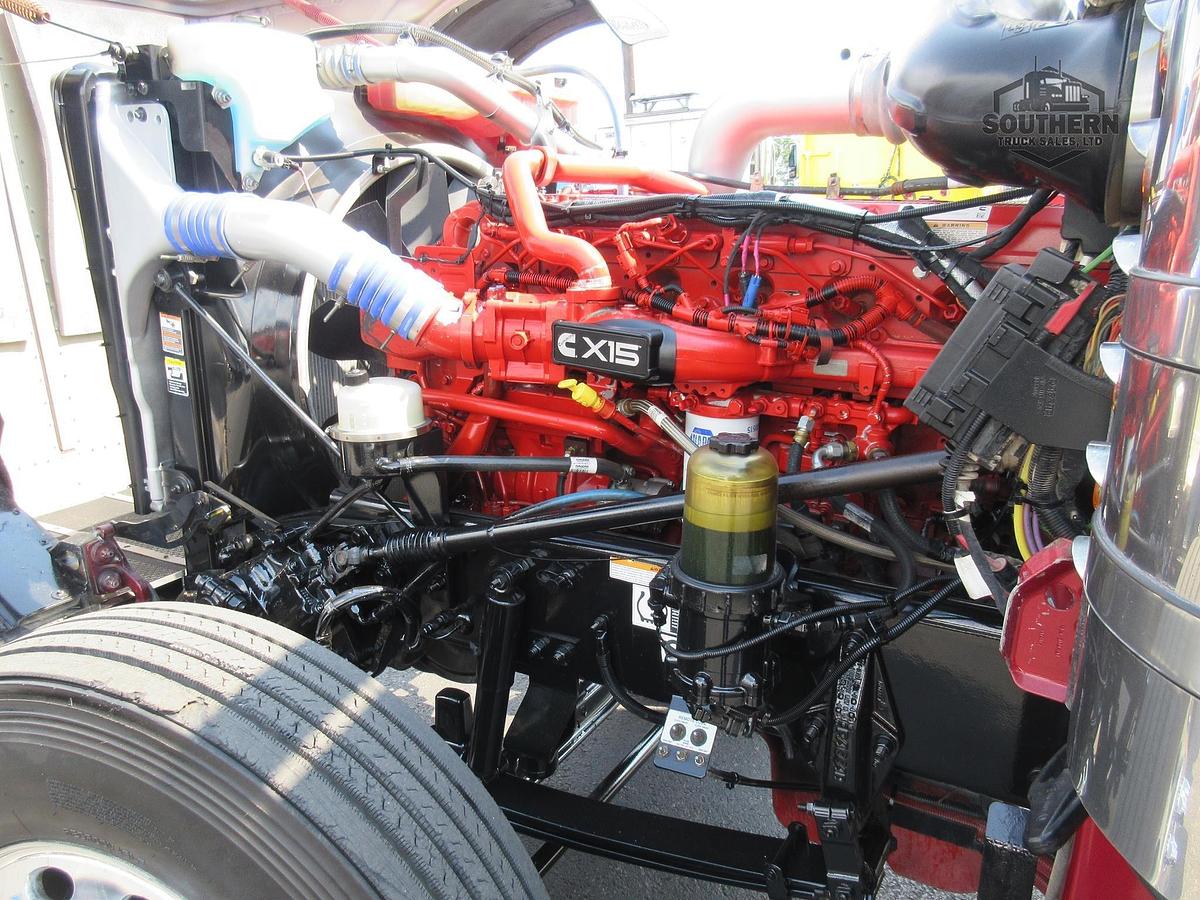 Used 2021 PETERBILT 389