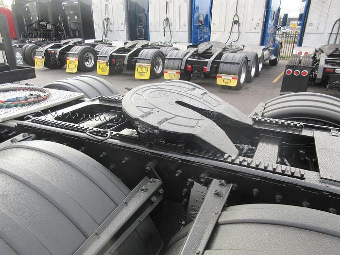 Used 2017 PETERBILT 367