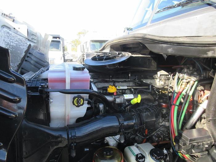 Used 2017 FREIGHTLINER CASCADIA 113