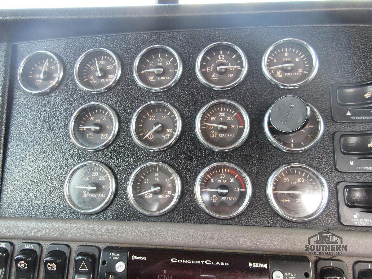 Used 2020 PETERBILT 389