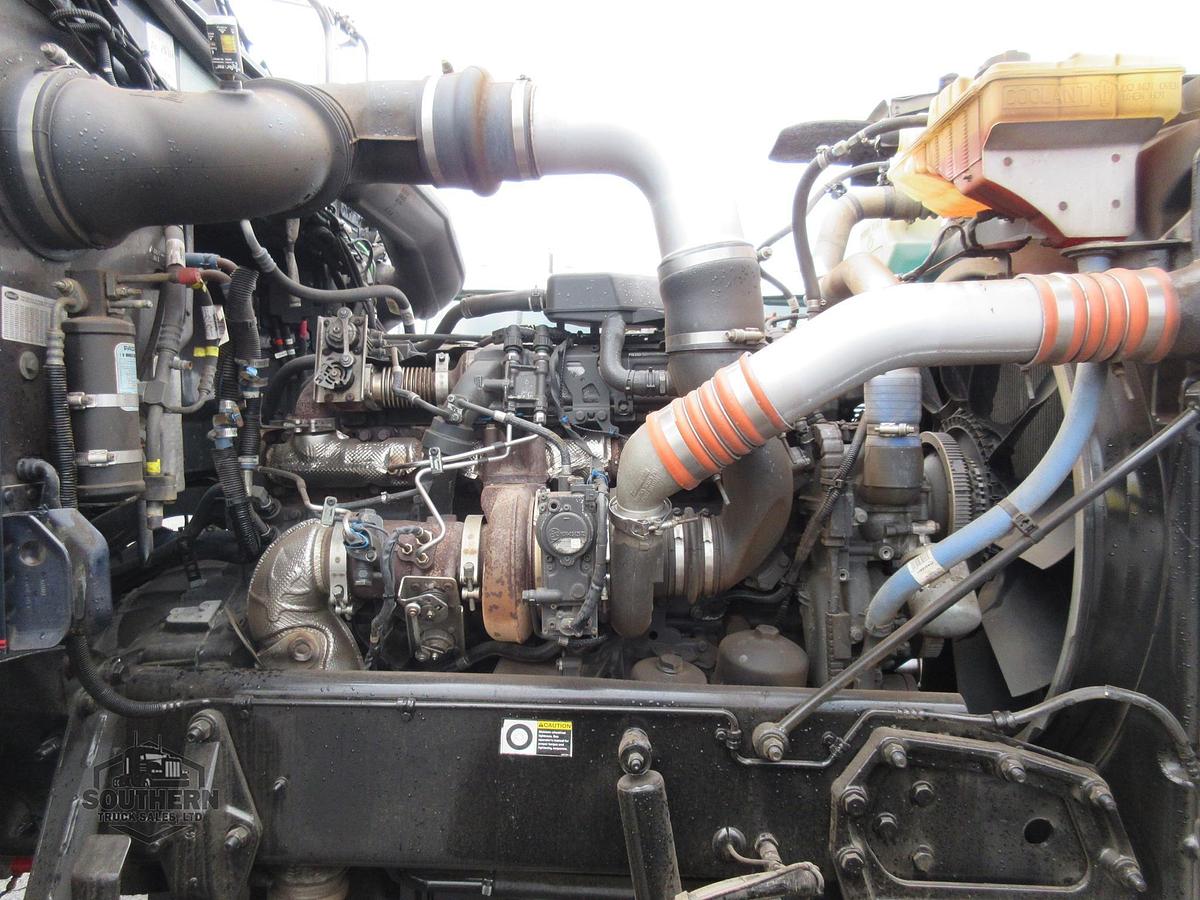 Used 2019 PETERBILT 389