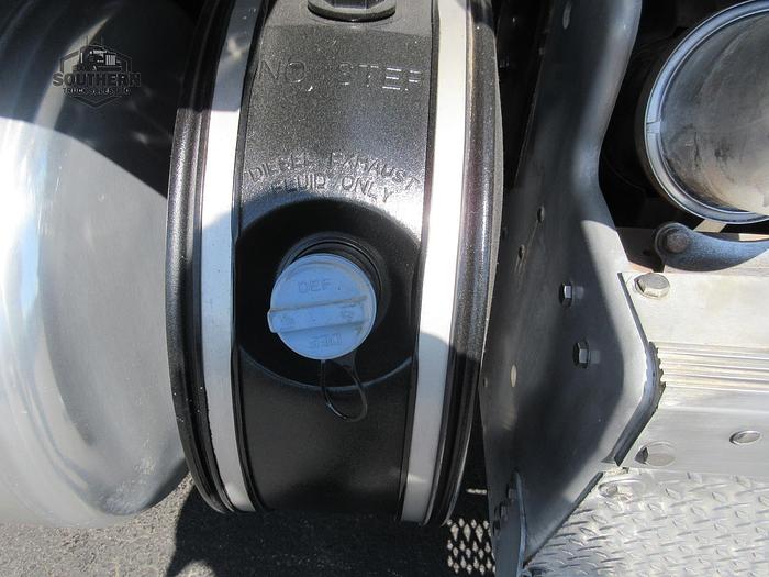 Used 2015 PETERBILT 365