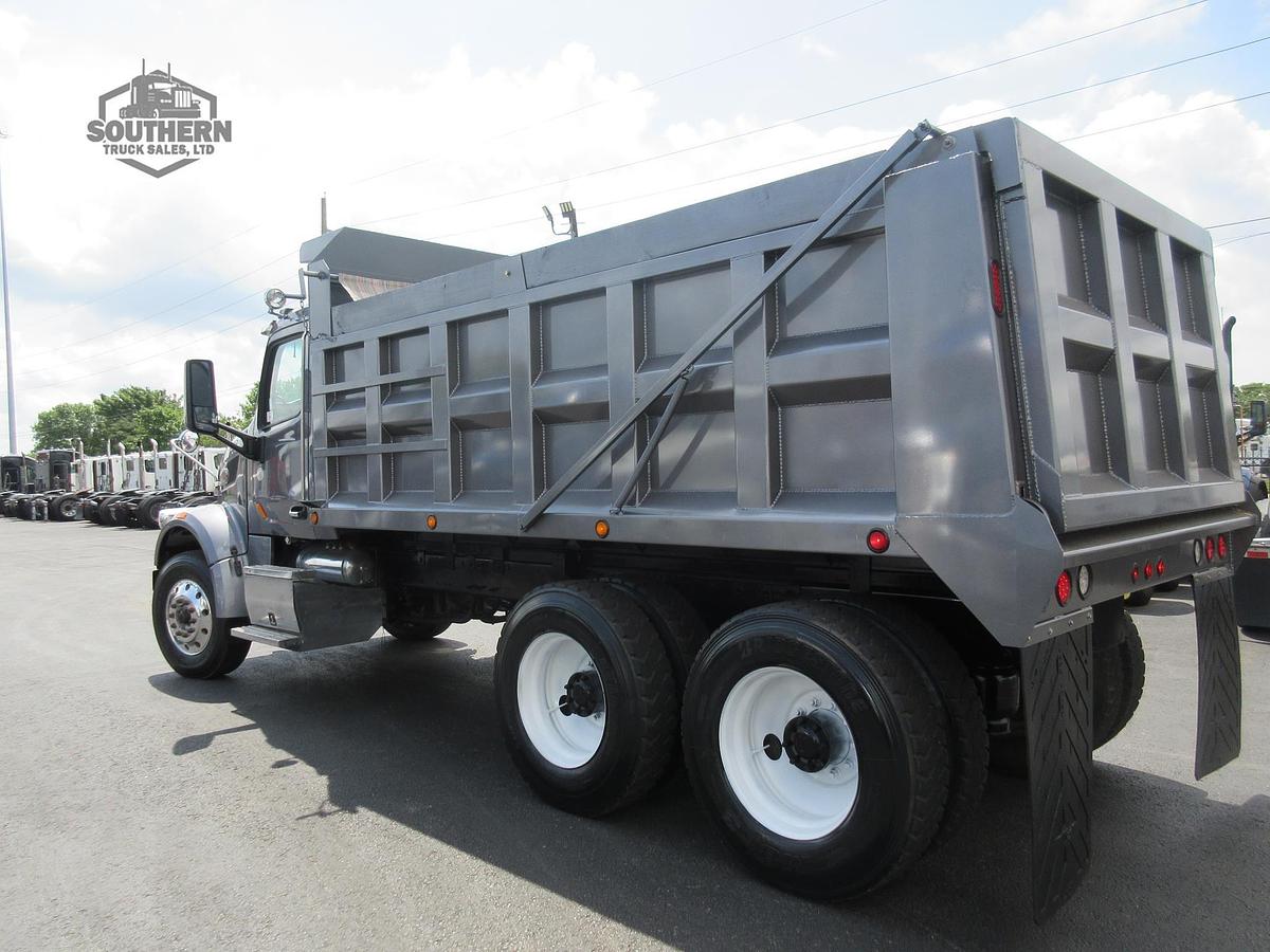 Used 2019 PETERBILT 567