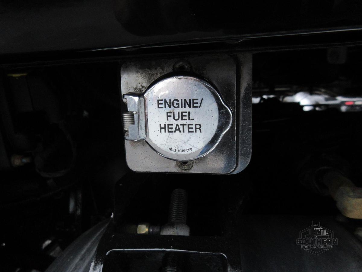 Used 2021 PETERBILT 567