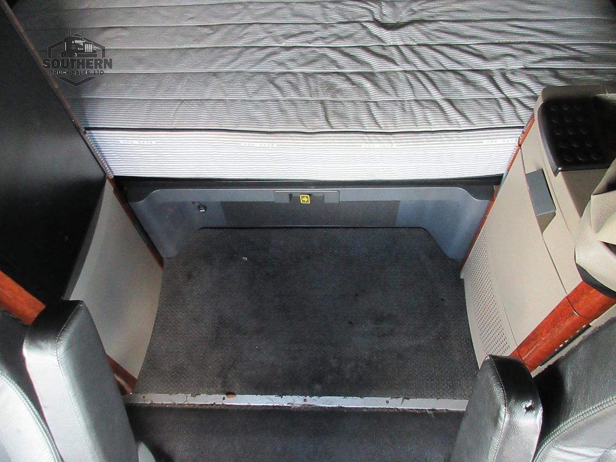 Used 2020 FREIGHTLINER CASCADIA 125